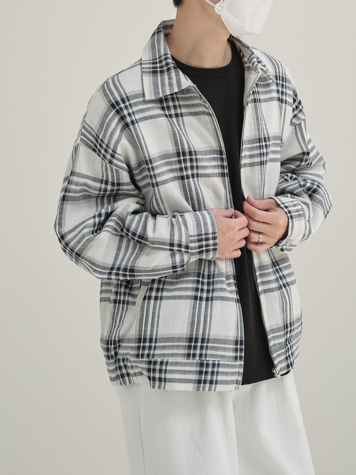 Jacket with check pattern zipper M8