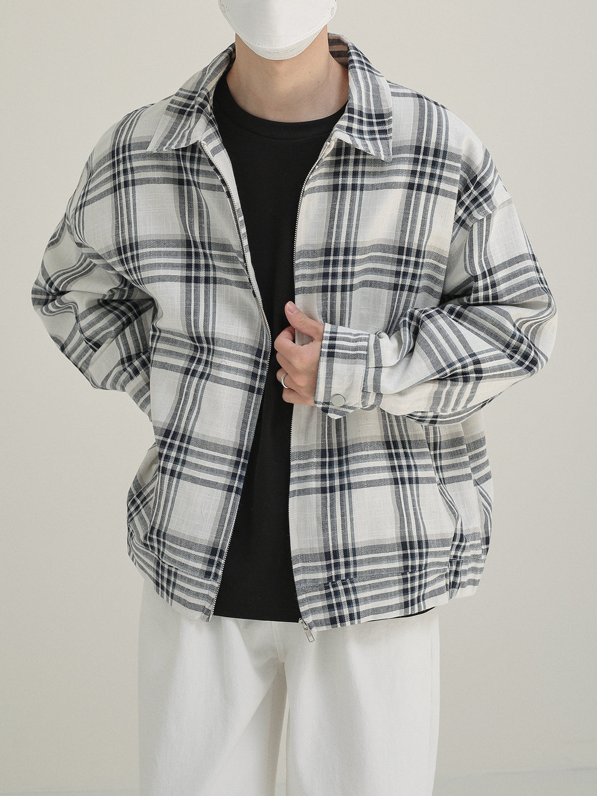 Jacket with check pattern zipper M8