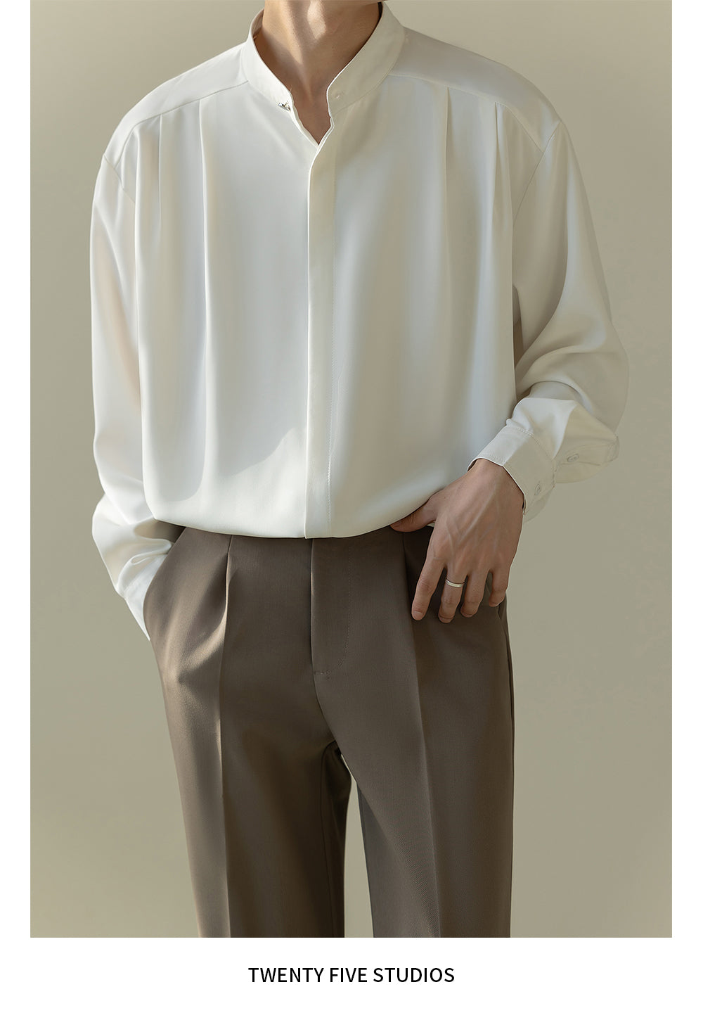 Stand-up collar long sleeve shirt M264