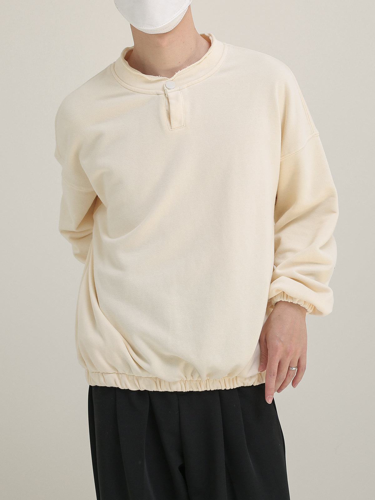Pullover sweat shirt M52