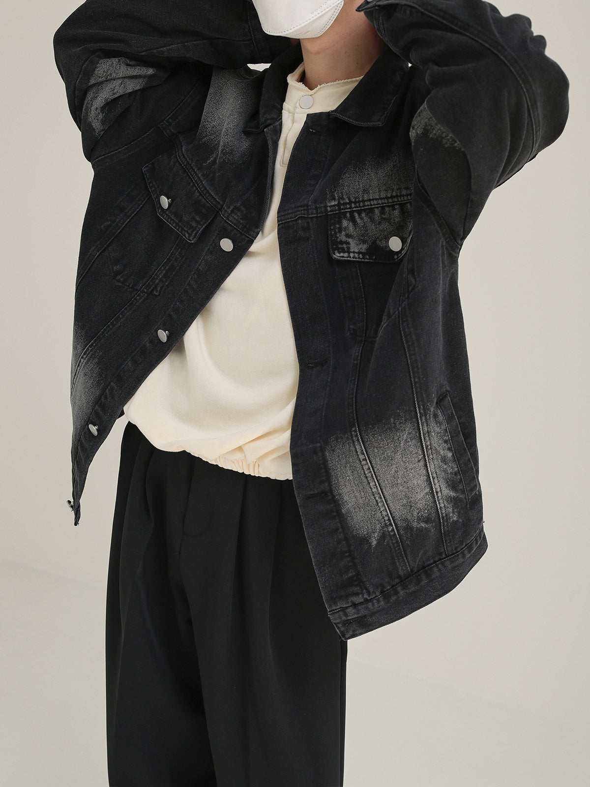 Hanging denim jacket M53